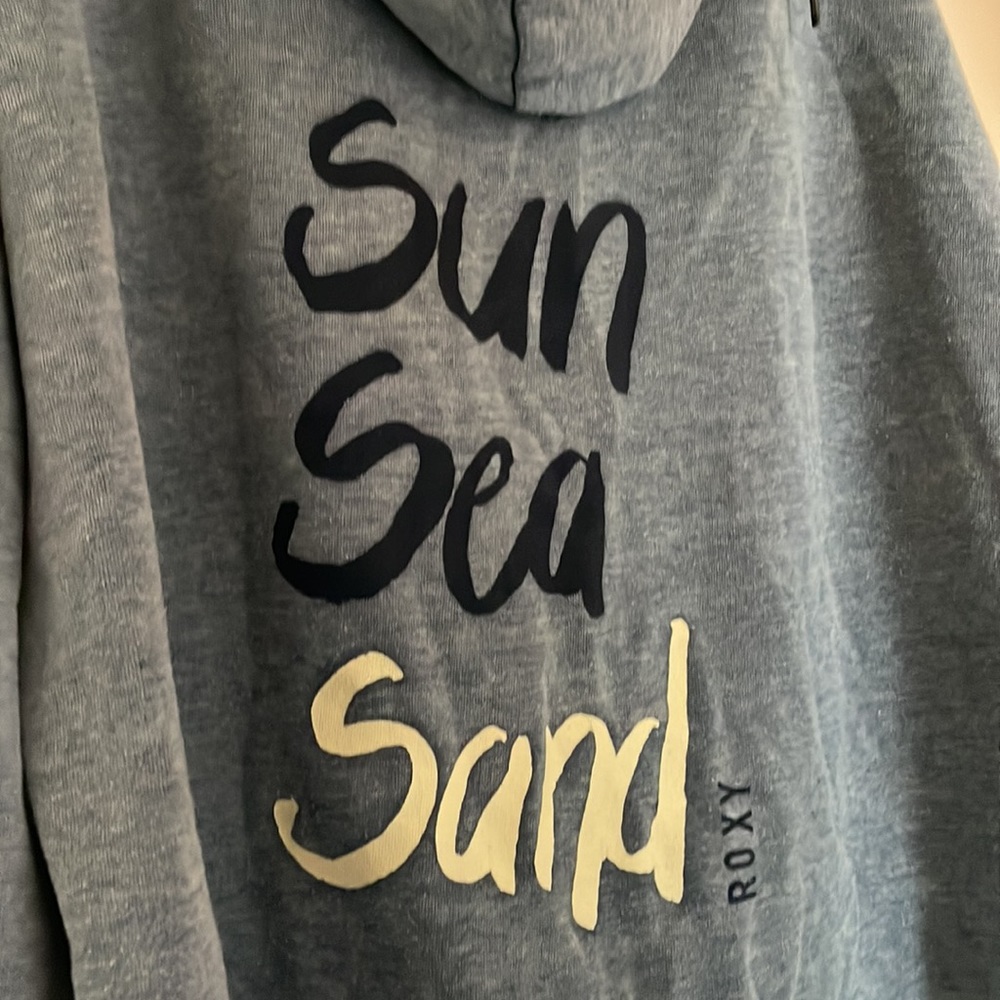 Roxy hoodie super soft